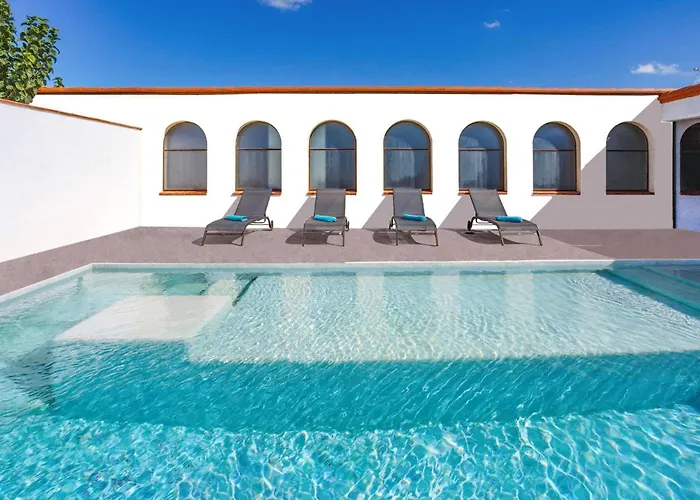 Saffron By * Villedaigne